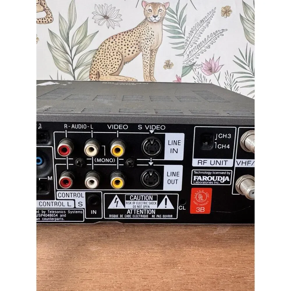 Sony EV-C100 Hi8 Video8 8mm Video 8 Player Recorder For Parts Or Repair (READ)